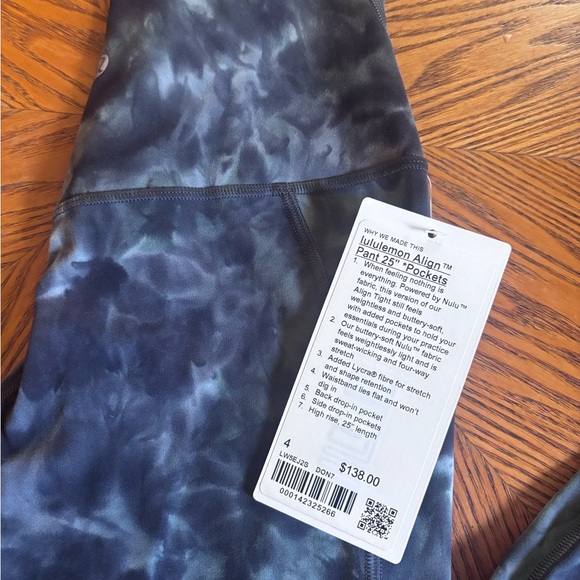 Lululemon Athletica Dark Blue Patterned Leggings - Picture 2 of 4